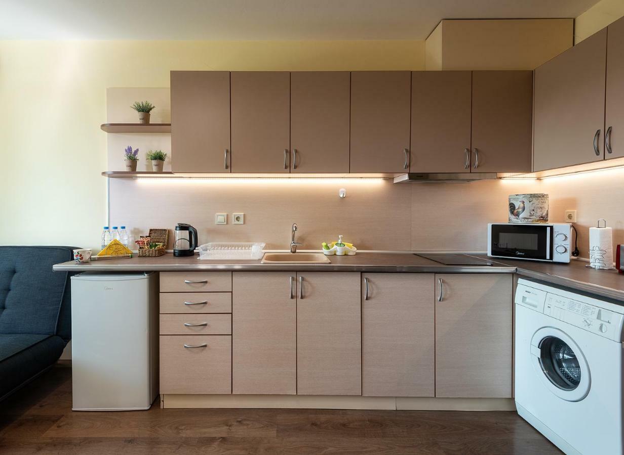 Riverside Apartments Plovdiv With Free Parking Luaran gambar